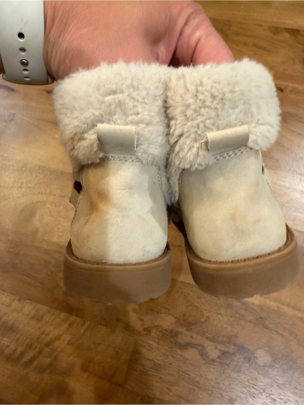 Zara Cream Faux Shearling Ankle Boots Kid’s Size 28 (US 11)